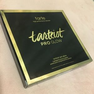 Tarteist PRO Glow Highlight & Contour Palette